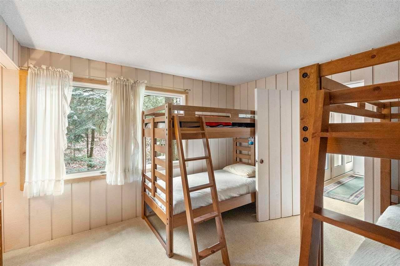23. Single Family Homes for Sale at 2755 Harbor-Petoskey Road Harbor Springs, Michigan 49740 United States