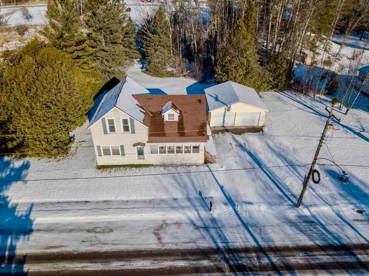 20. Single Family Homes for Sale at 11230 W Main Street Rudyard, Michigan 49780 United States