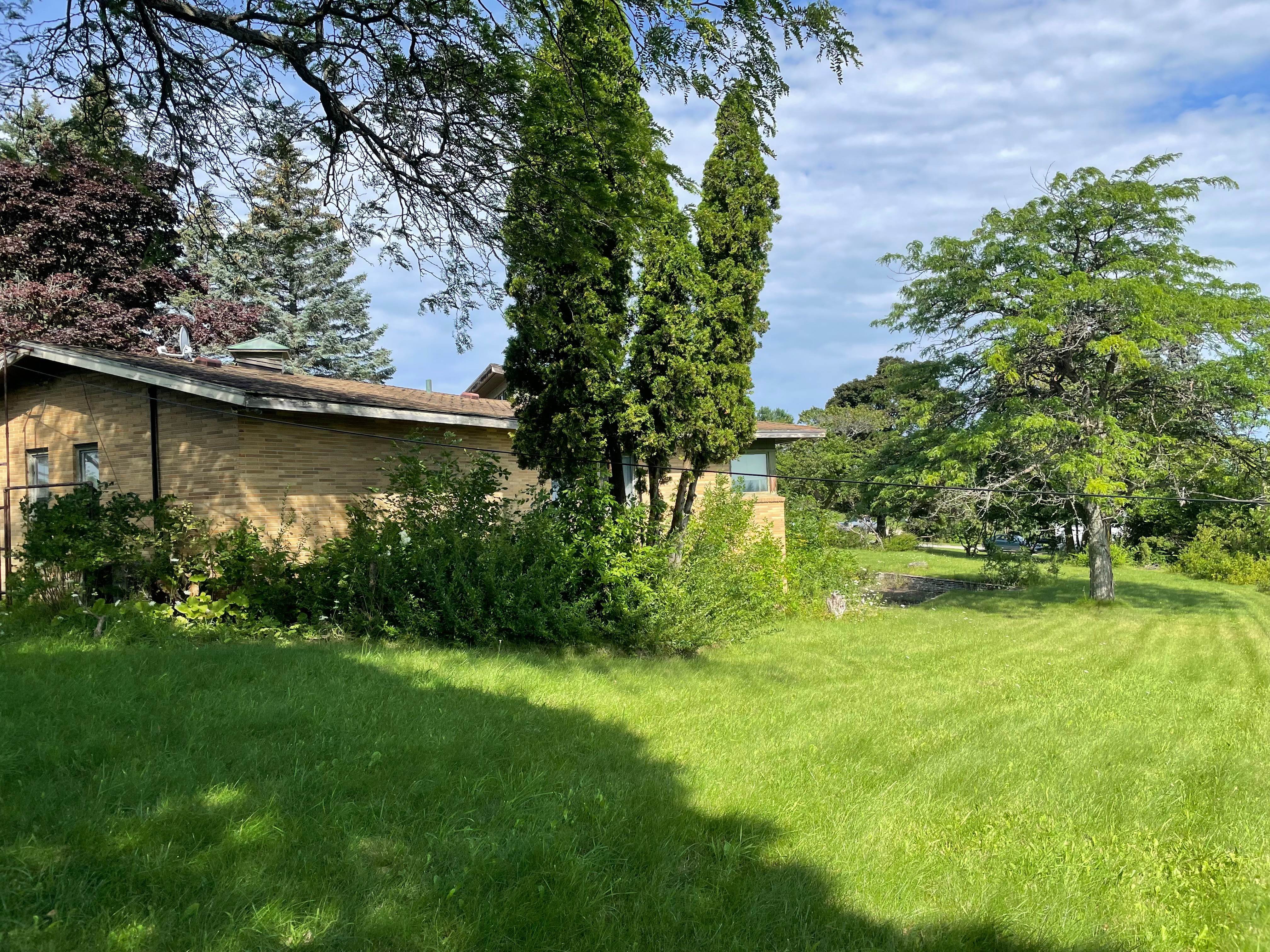 2. Single Family Homes for Sale at Waterview property in Petoskey 1265 and 1313 Anderson Road Petoskey, Michigan 49770 United States