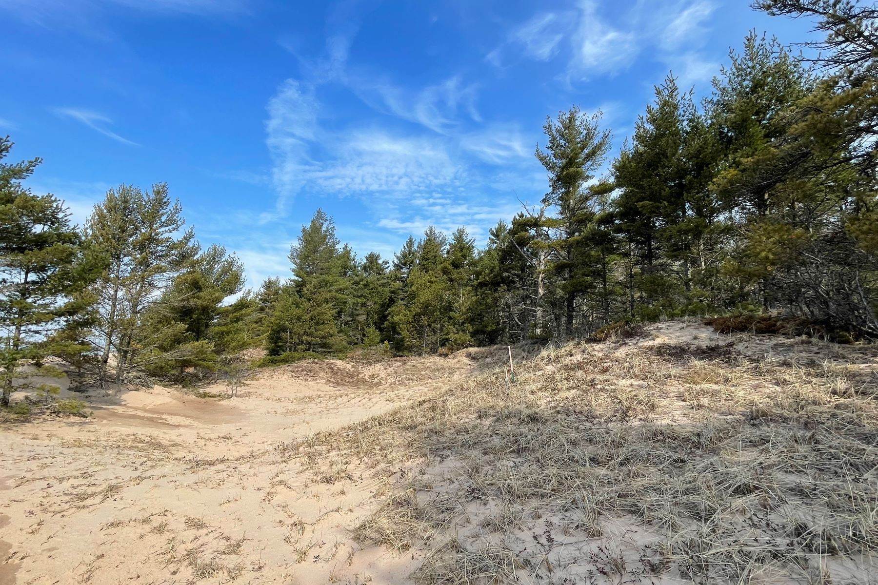 Land for Sale at 402' Lake Front W. Top of the Lake Road, 402' Parcel Gulliver, Michigan 49840 United States