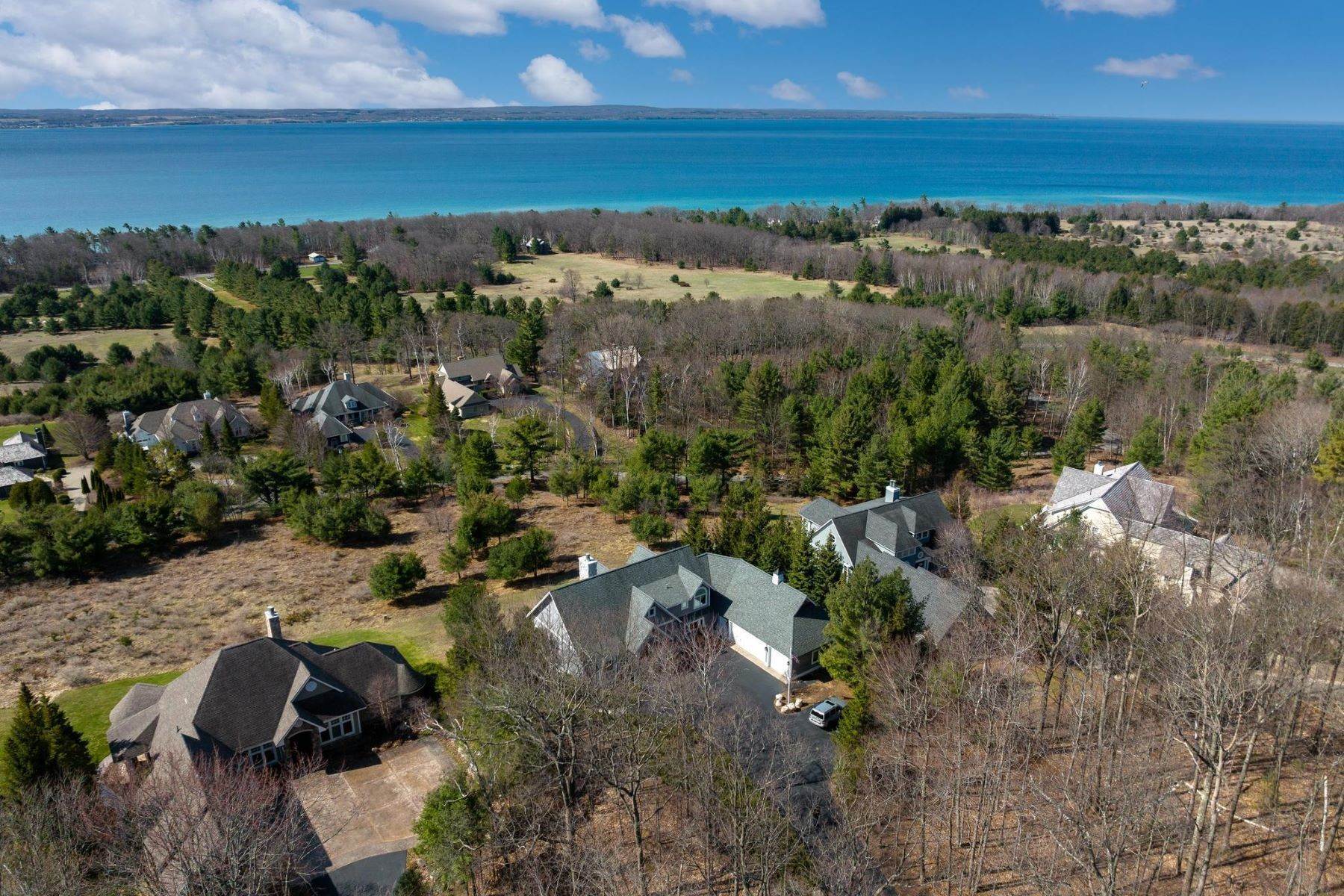 39. Single Family Homes for Sale at Lake Michigan Waterview Home 5285 Windsong Harbor Springs, Michigan 49740 United States