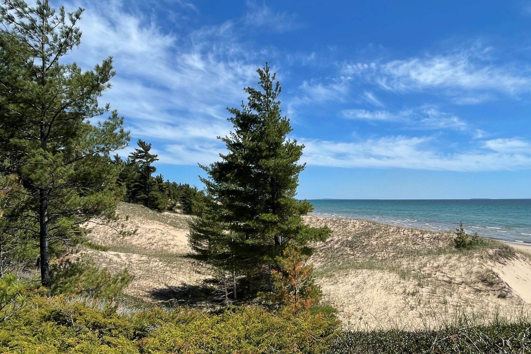 2. Land for Sale at Lake Michigan Waterfront W. Top O the Lake Road Gulliver, Michigan 49840 United States